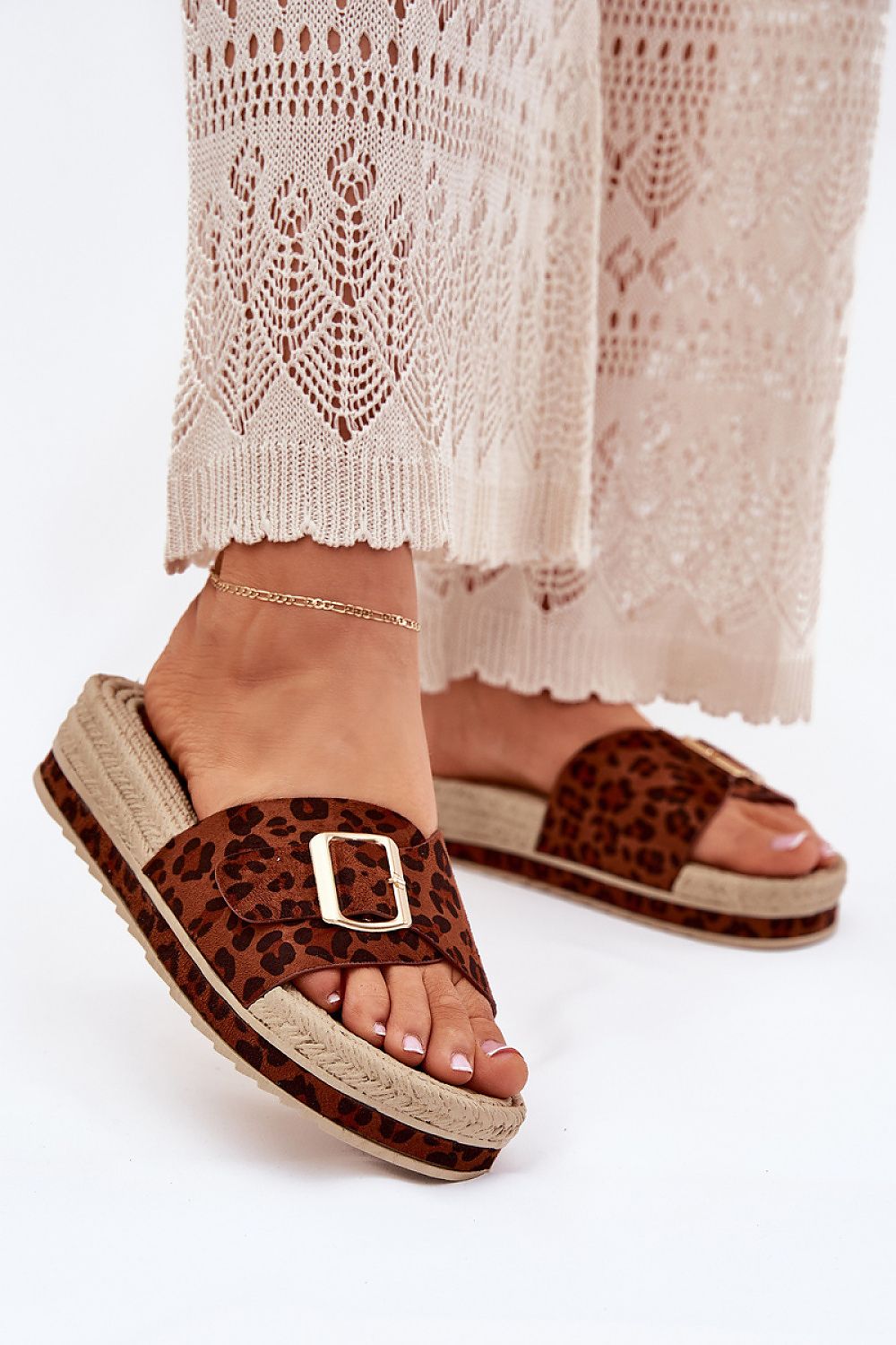Flip-flops model 214722 Step in style